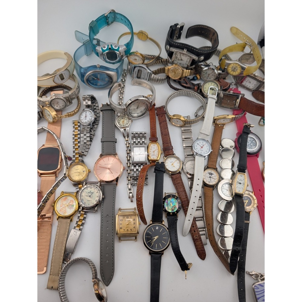 Over Three Pounds Women's Watch Lot- Timex, Fossil, Geneva For Parts/Repair